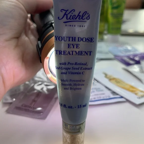 Moisturizers - Picture 4 of 6